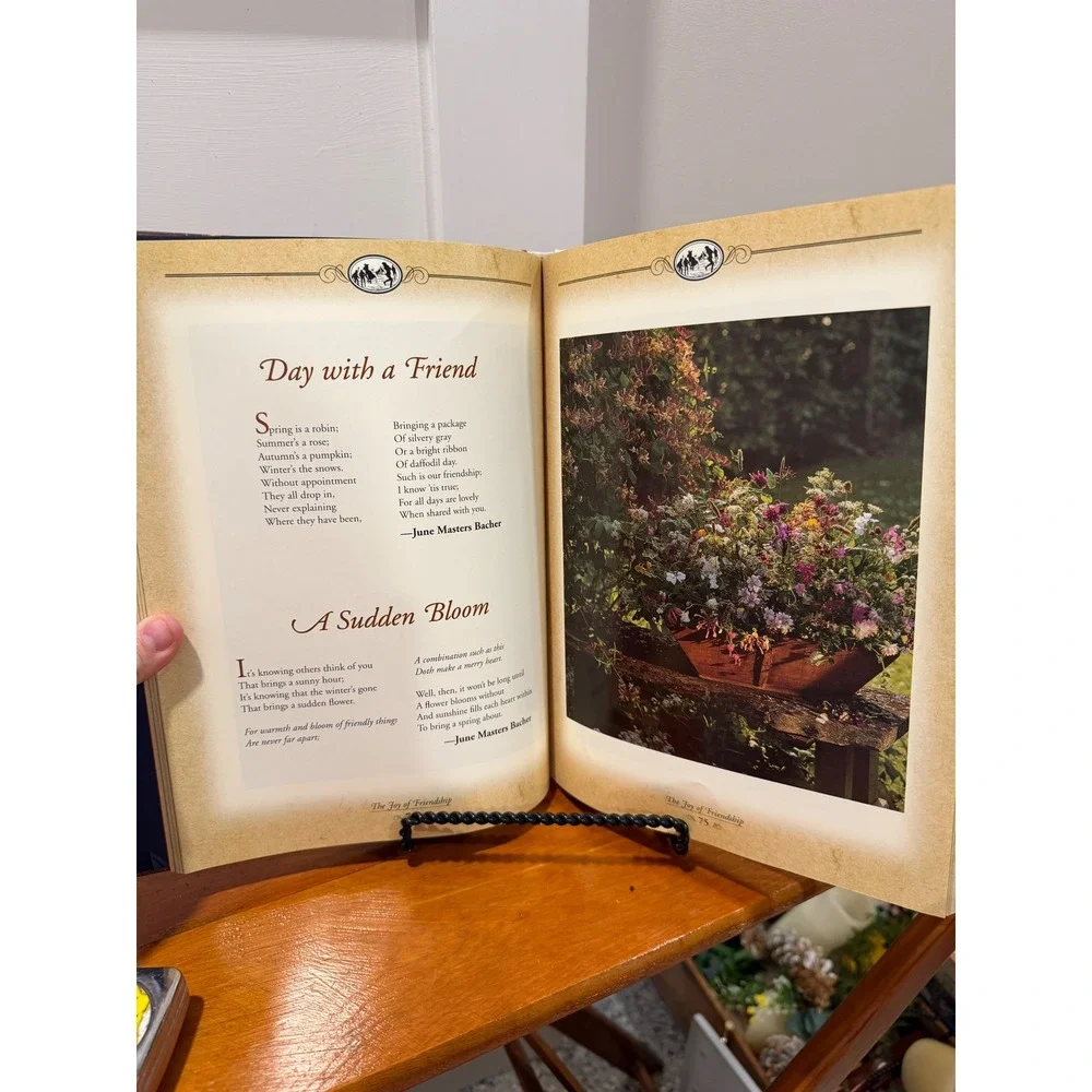 The Gift of Friendship Ideals Hardcover Book Poetry Art Claude Monet 0824940709